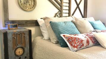 3 Schlafzimmer, BĂŒgeleisen/BĂŒgelbrett, kostenloses WLAN, BettwĂ€sche