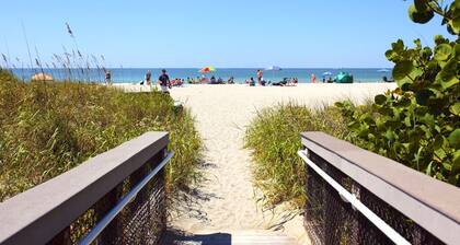 Venice Harbor 606, 2 Bedrooms, Pet Friendly, Wifi, Sleeps 4