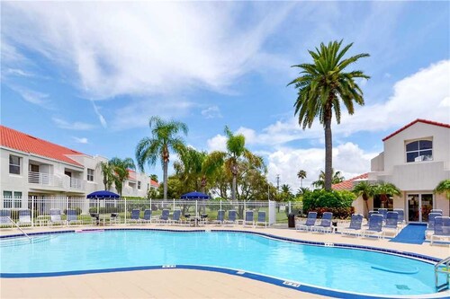 Vista Verde North 6-142, 2 Bedrooms, Pool View, Heated Pool, Spa, Sleeps 4