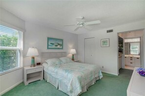 Room - Vista Verde North 6-142, 2 Bedrooms, Pool View, Heated Pool, Spa, Sleeps 4 (St. Petersburg)
