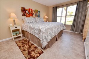 Condo, Multiple Beds, Private Pool, Pool View | 2 bedrooms, free WiFi - Vista Verde East 6-147, 2 Bedroom, Pool View, Heated Pool, Spa, Sleeps 6 (St. Petersburg)