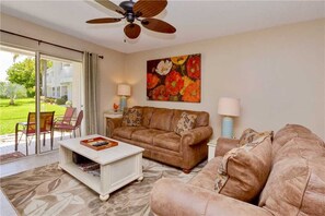 Interior detail - Vista Verde East 6-147, 2 Bedroom, Pool View, Heated Pool, Spa, Sleeps 6 (St. Petersburg)
