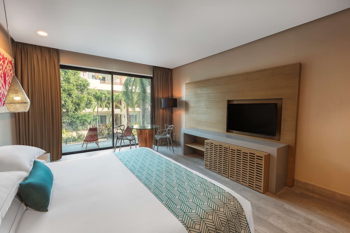 Premium bedding, minibar, in-room safe, individually decorated