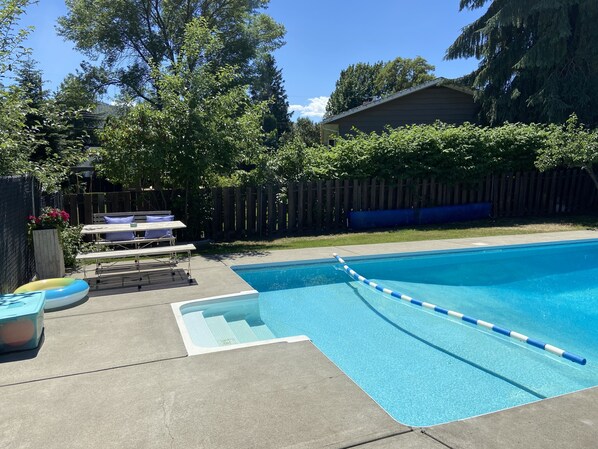 Outdoor pool, a heated pool