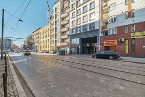 Exterior - Comfortable Apartment | Balcony and Private Parking (Wroclaw)