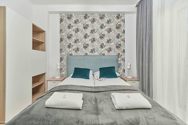 1 habitación, tabla de planchar con plancha, wifi y ropa de cama 