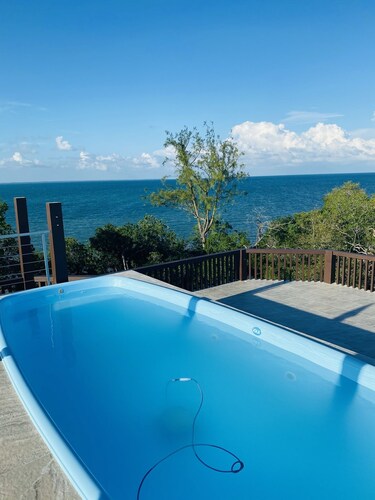 Shedrock Shangrila, Beachfront Seashore Suite