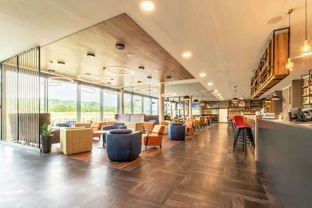 Lobby. Aiden by Best Western Stadtgut Hotel Steyr