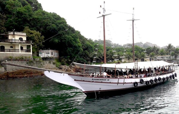 Marina - Muriqui-paraíso da Costa Verde - Praia e Cachoeira (Mangaratiba)