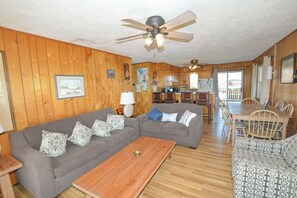 DVD プレーヤー、書庫