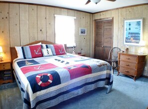 3 bedrooms, free WiFi, bed sheets - Expansive ocean views in this home located just steps from the ocean. (South Nags Head)
