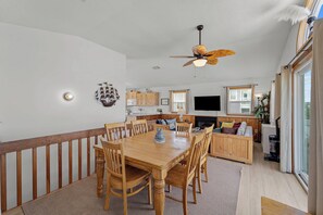 Dining - Beach Dream has so much to offer!  (South Nags Head)
