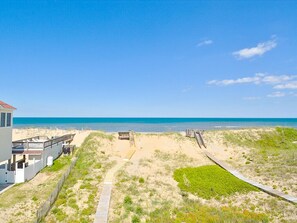 On the beach - Let the kids splash in the private pool while you soak in the hot tub. (South Nags Head)