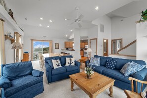 テレビ、DVD プレーヤー、書庫、ステレオ