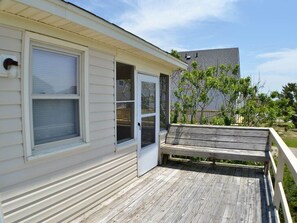 Property grounds - Just across the street from the beach, “Pope” is perfect for a small family. (South Nags Head)