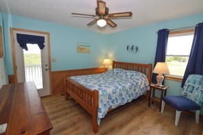 4 bedrooms, WiFi, bed sheets