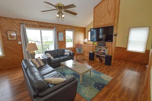 DVD player, books, stereo