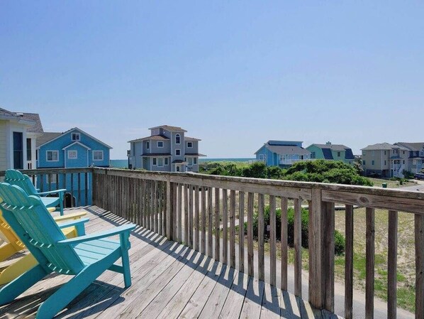 Property grounds - Great ocean views at 2nd row prices are all yours at A Bright Spot! (Corolla)