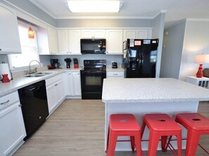Fridge, dishwasher