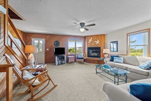 TV, fireplace, DVD player