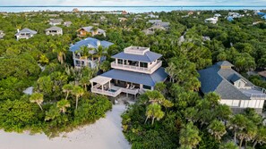 Exterior - Stella Marris- N. Captiva Island | Luxury Beachfront Retreat (Lee County)
