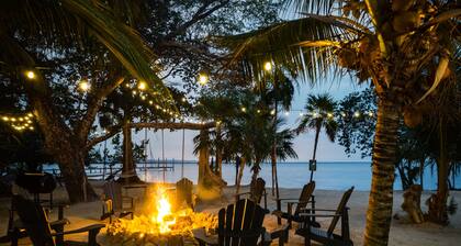 Shedrock Shangrila, Beachfront Pelican Penthouse Suite