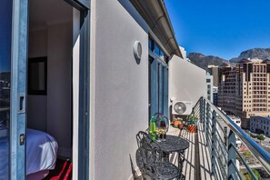 Apartment (2 Bedrooms) | Terrace/patio