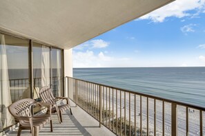 Apartment, 2 Schlafzimmer, Balkon, Meerblick (705 W) | Balkon