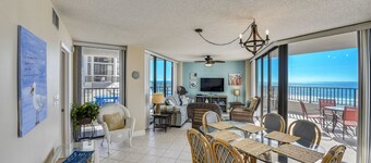 AquaVista by Book That Condo