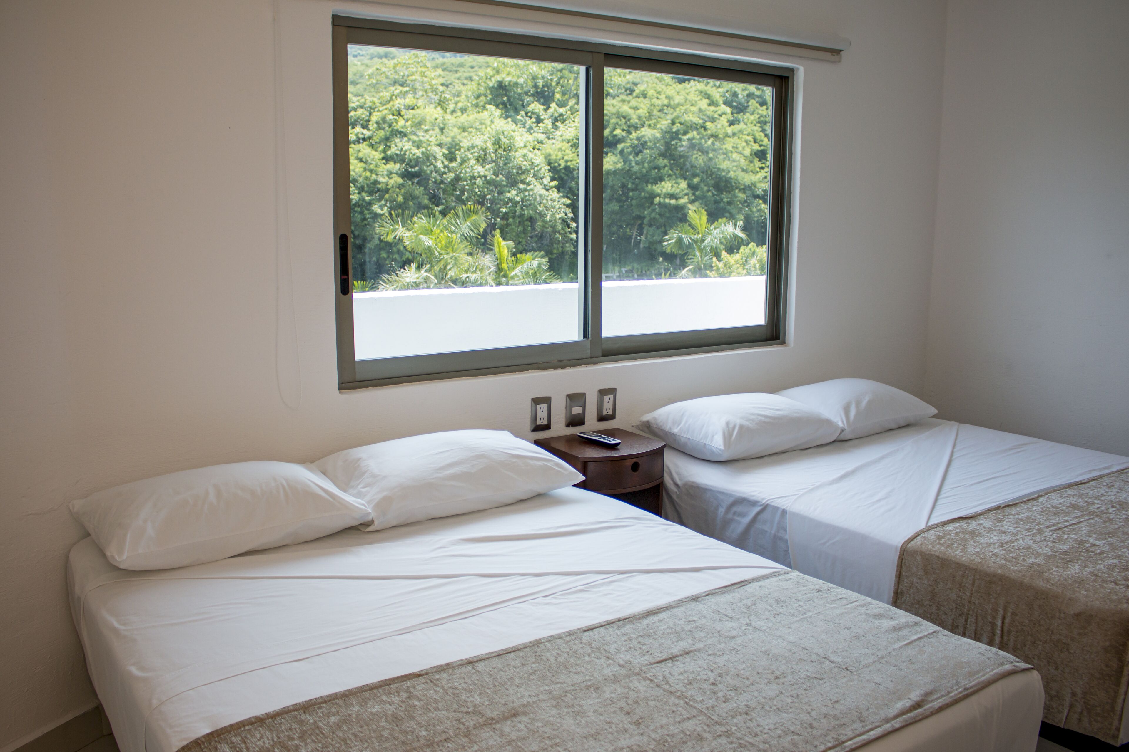 panoramic apartment | 1 bedroom, premium bedding, down duvets, desk