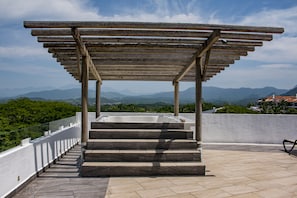 Panoramic Apartment | Terrace/patio - La Loma Suites (Ixtapa)