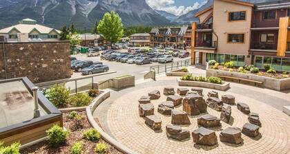 Stunning Mt Views-Beautiful - 2BR