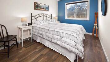 2 chambres, fer et planche à repasser, Wi-Fi gratuit, draps fournis