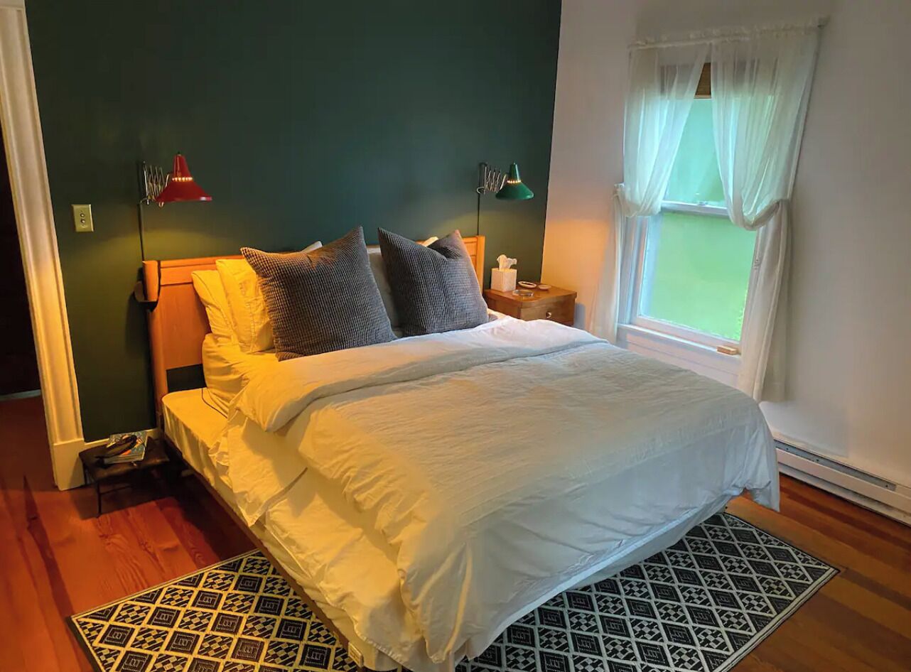 3 chambres, fer et planche à repasser, Wi-Fi gratuit, draps fournis