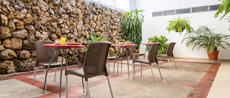 Food court