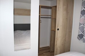 3 bedrooms
