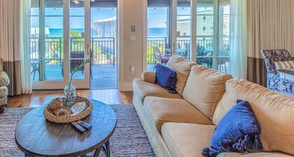Steps from Beach/Penthouse/Gulf Views/Rooftop Pool