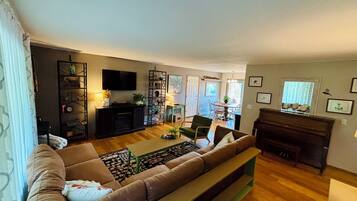 TV connectée, cheminée