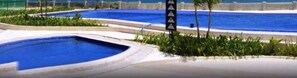 Outdoor pool - MINGLANILLA, CEBU FONTE DI VERSAILLES HOUSE RENTAL (Minglanilla)