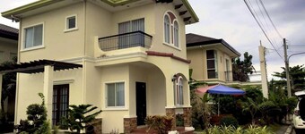 MINGLANILLA, CEBU FONTE DI VERSAILLES HOUSE RENTAL