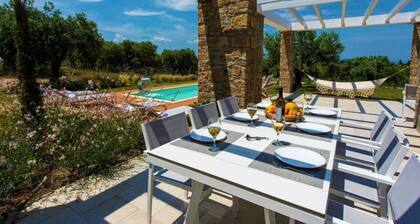 Avista Private Resort