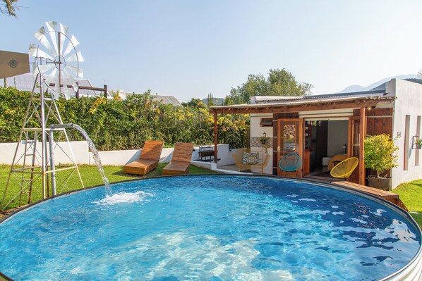 Terrace/patio - Rus In De Rust (De Rust)