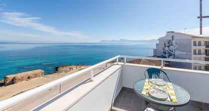 YourHouse Monges sea view-studio