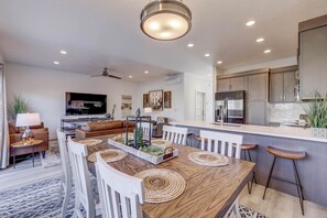 Interior - New Luxury Townhome | Warm Pool and Hot Tub | Fast Internet | Streaming TVs | The Vue 25 (Saint George)