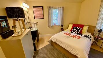 1 chambre, fer et planche Ă repasser, Wi-Fi gratuit, draps fournis