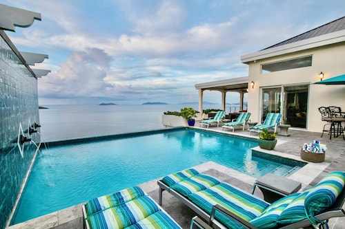 NEW OCEAN VIEW HOME!