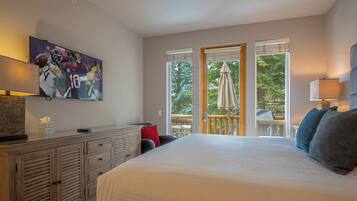 3 soverom, skrivebord, strykejern/-brett og wi-fi (inkludert)