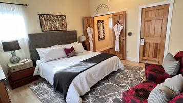 1 室のベッドルーム、低反発ベッド、アイロン / アイロン台、WiFi (無料)