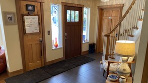 Unclassified image, 2 of 26, button - Mt.Benson Suite at Bell In the Woods B&B (King/Queen/2xTwin/Bottom Flr) Max6ppl (Seward)