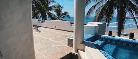 Piscina coperta, piscina all'aperto